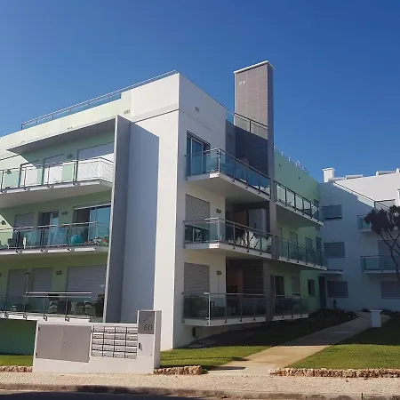 Modern On The Of Falesia Apartmán *